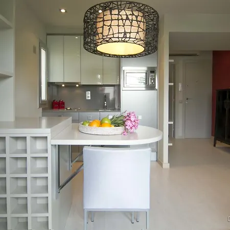 Sunny Flat Joan Maragall * Sitges