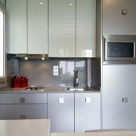 Sunny Flat Joan Maragall Apartment
