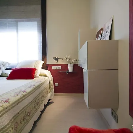 Sunny Flat Joan Maragall Apartment